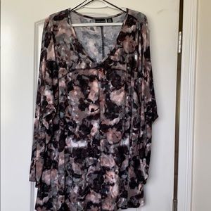 EUC.  Adrienne Vittadini tee.